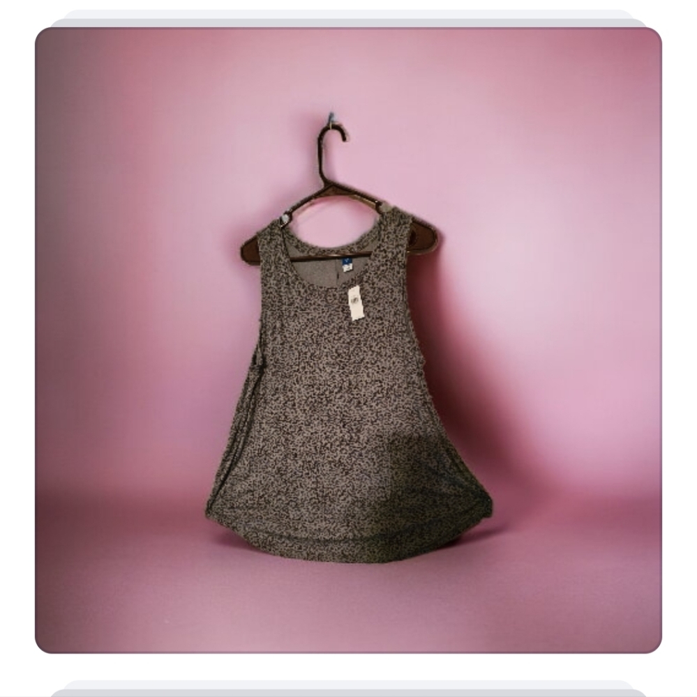 Old Navy Ladies Luxe L tank top. New with tag